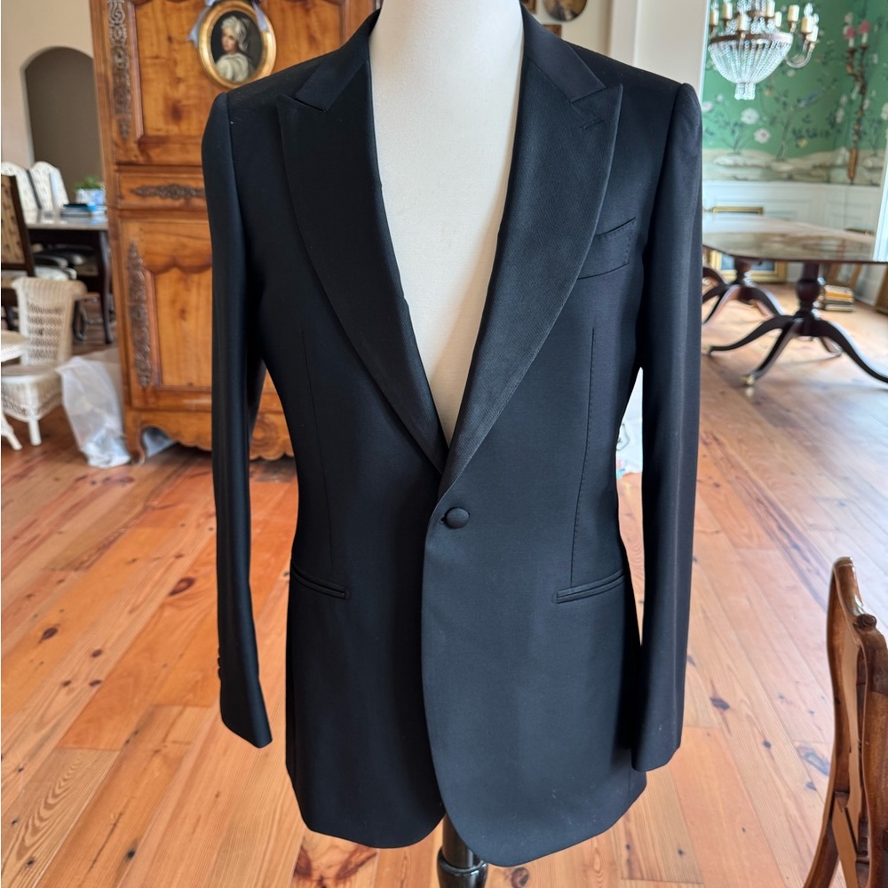 Black full 40L suitsupply tux with pants worn one time!!